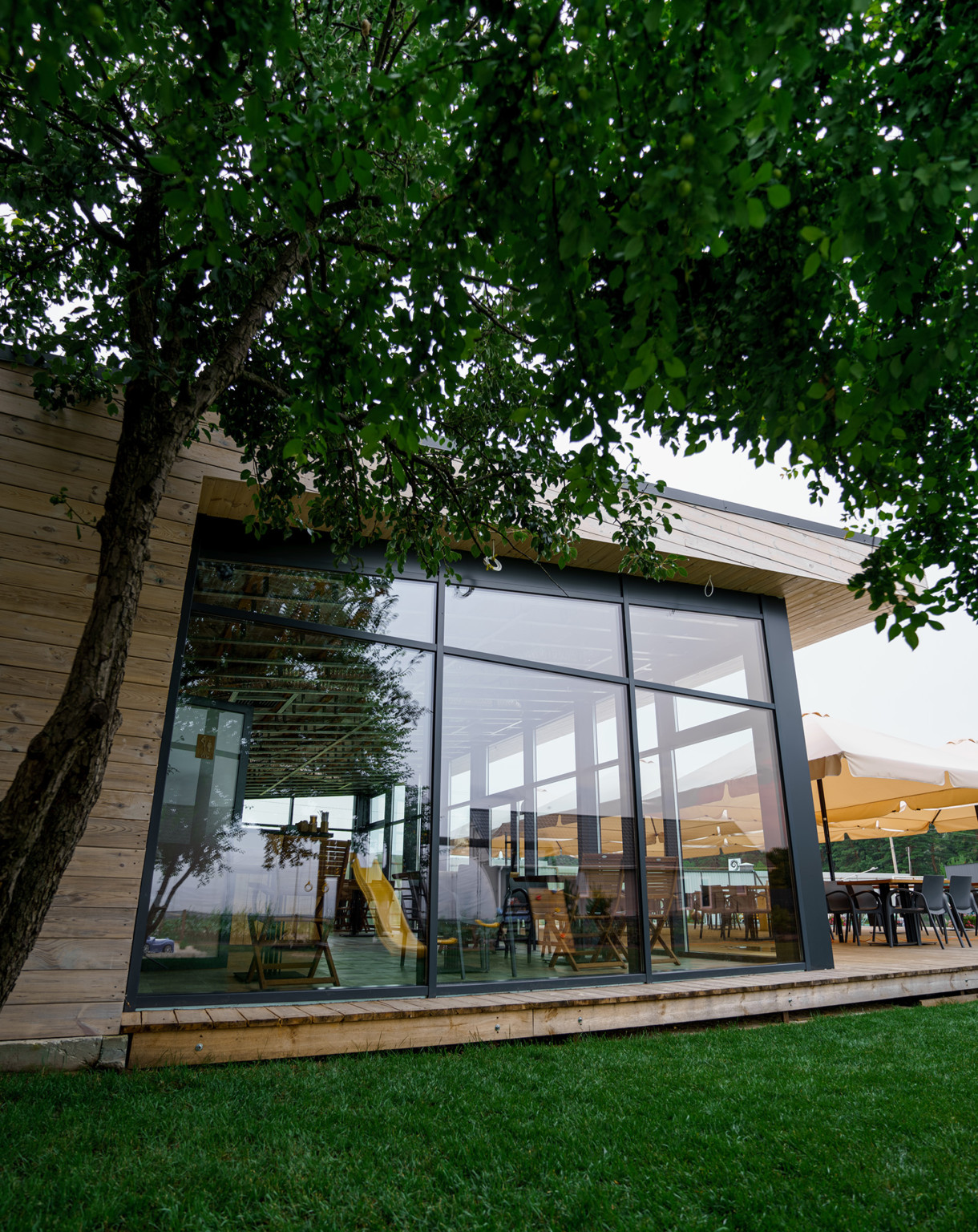 What’s Included in a Commercial Building Survey? | ASL